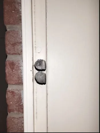 Porte et détail de fermeture — photographie