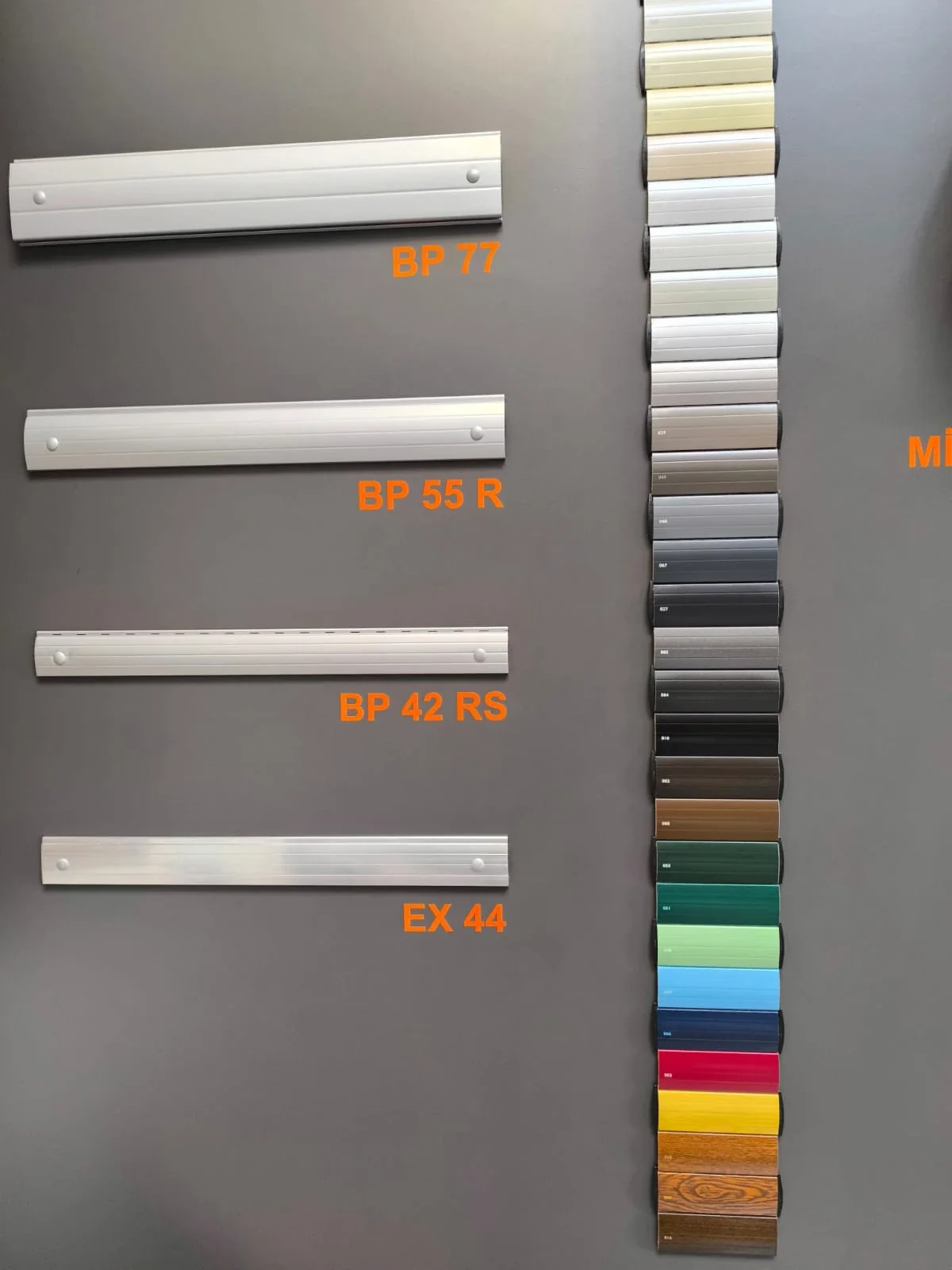 Porte et détail de fermeture — photographie
