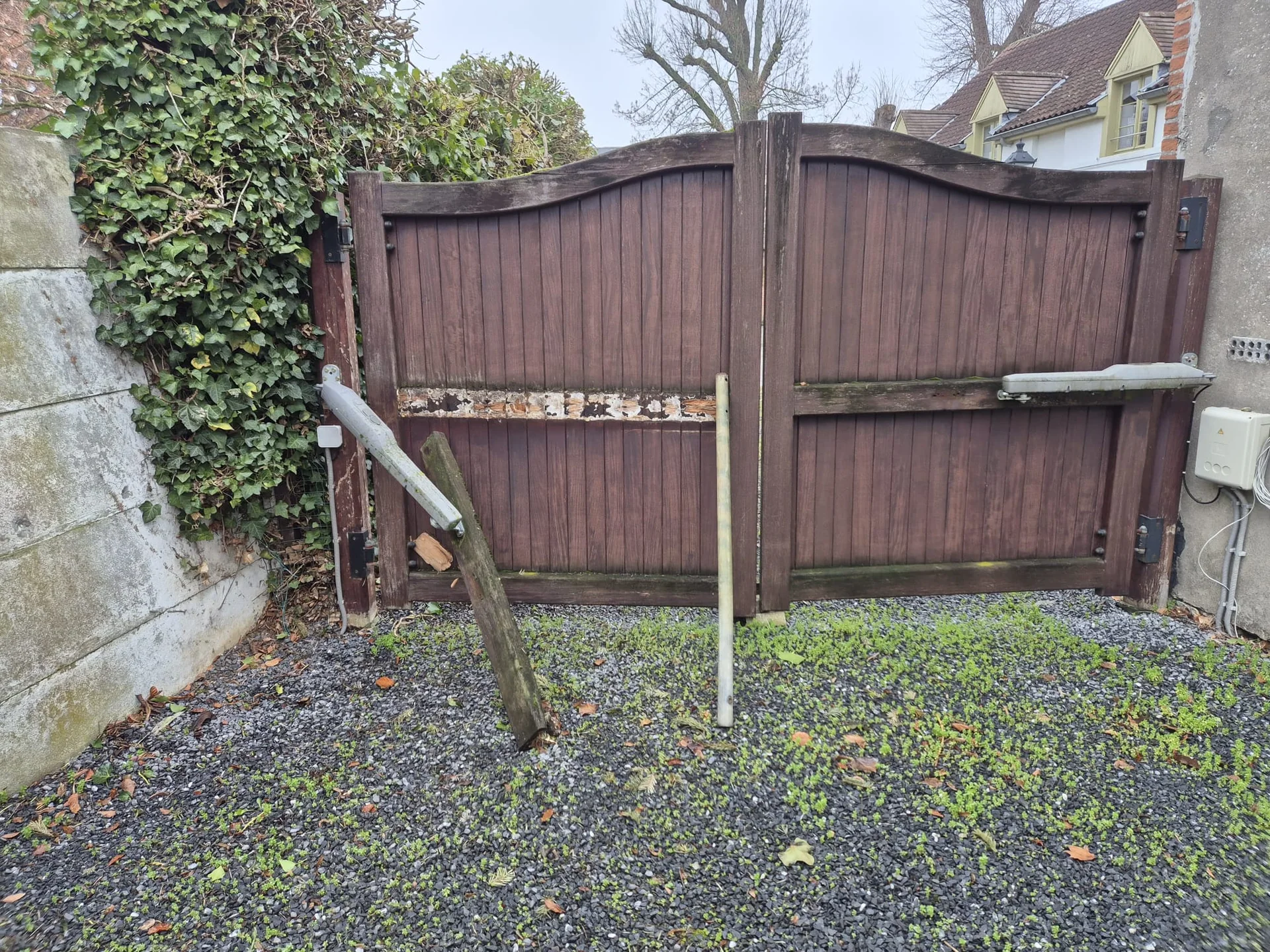 Porte et détail de fermeture — photographie